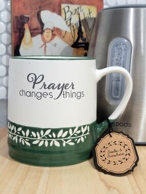 Seeds And Sunshine 'Prayer Changes Things' 20 oz Green And White Ceramic Mug
